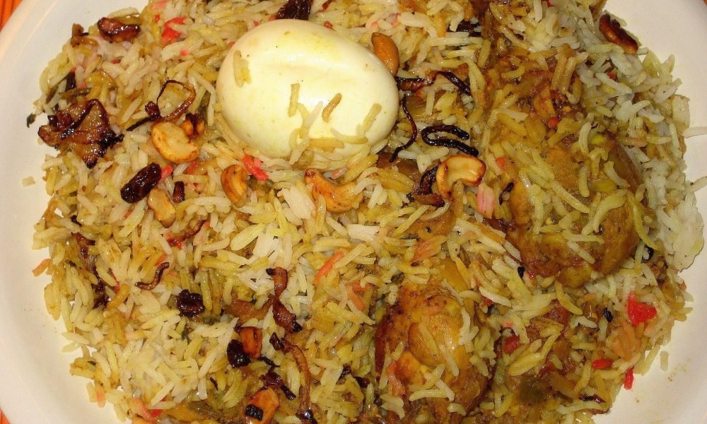 ഭക്ഷണപ്രേമികള്‍ക്ക് ഈ പെരുന്നാളിന്  വ്യത്യസ്ത ബിരിയാണികള്‍