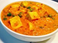 പനീര്‍ മട്ടര്‍ ഉണ്ടാക്കുന്നത് എങ്ങിനെയാണെന്ന് നോക്കാം