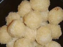 റവ & കോക്കനട്ട് ലഡ്ഡു ഉണ്ടാക്കാം