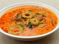 പാവക്ക പാല്ക്കറി