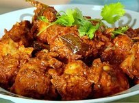 ഷാപ്പ് സ്റ്റയില് ചിക്കന് കറി ഉണ്ടാക്കുന്നത് എങ്ങിനെയാണെന്ന് നോക്കാം.