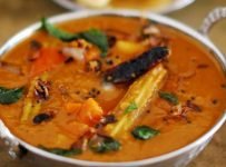 ഈസി സാമ്പാര്‍ ഉണ്ടാക്കുന്നത് എങ്ങിനെയാണെന്ന് നോക്കാം