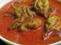 നാടന് കണ്ണിമാങ്ങ അച്ചാര് ഉണ്ടാക്കുന്നത് എങ്ങിനെയാണെന്ന് നോക്കാം