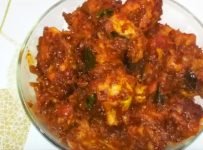 ചിക്കന് റോസ്റ്റ് തയ്യാറാക്കാം.