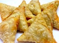 റസ്റ്റോറന്‍റ് സ്റ്റൈലില്‍ സമൂസ ഉണ്ടാക്കാം.