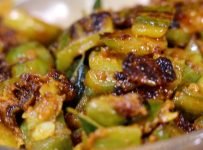 Ridge Gourd mezhupuratty -പീച്ചിങ്ങ മെഴുക്കുപുരട്ടി