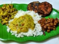 ഫുള് വെജിറ്റേറിയൻ ഊണ് തയ്യാറാക്കാം.