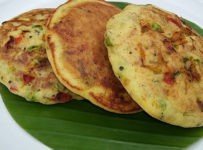 നല്ല മൊരിഞ്ഞ വെജ് ഇഡലിയും മുട്ട ഇഡലിയും