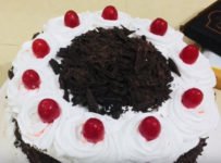 ഓവൻ ഇല്ലാതെ അടിപൊളി ബ്ലാക്ക് ഫോറെസ്ററ് കേക്ക്