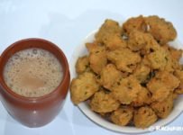 കറുമുറാ പൊട്ടുകടല പക്കോട