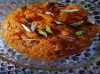 ക്യാരറ്റ് ഹൽവ എങ്ങനെ എളുപ്പത്തിൽ പ്രഷർ കുക്കറിൽ തയ്യാറക്കി എടുക്കാം