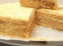 റഷ്യൻ ഹണി കേക്ക് ഈസിയായി വീട്ടിലുണ്ടാക്കാം