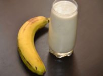 ഈസി ബ്രേക്ക്ഫാസ്റ്റ് സ്മൂത്തി-Oats Banana Smoothie