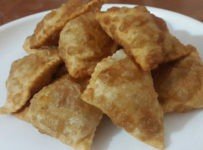 ഇറച്ചി പത്തിരി ഇങ്ങനെ ഉണ്ടാക്കി നോക്കൂ.