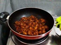 സ്പെഷ്യൽ ചിക്കൻ റോസ്റ്റ്