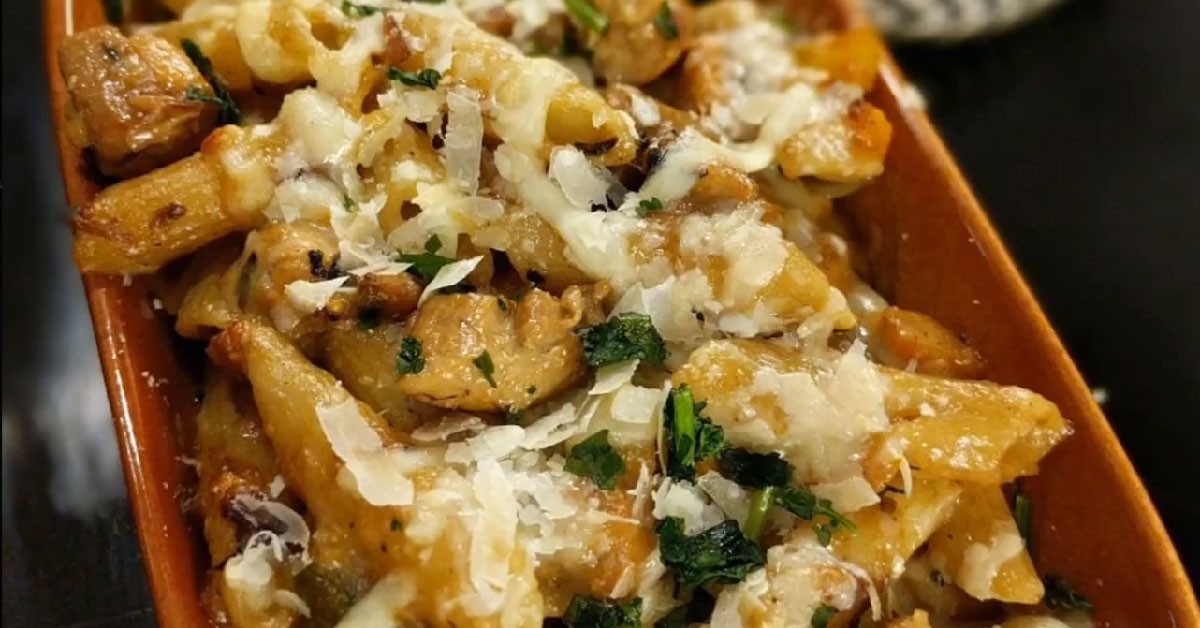 Cheese & Chicken Pasta Bake