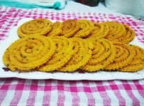 ബാക്കി വന്ന ചോറ് കൊണ്ട് അടിപൊളി മുറുക്ക് ഉണ്ടാക്കാം