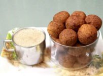 ഏത്തപ്പഴം അമിതമായി പഴുത്തുപോയാൽ ഇനി വിഷമിക്കേണ്ട. അടിപൊളി ബനാന ബോൾസ് ഉണ്ടാക്കാം.