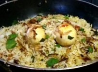 നിങ്ങൾ ഇതുപോലെ മുട്ട ബിരിയാണി തയ്യാറാക്കിയിട്ടുണ്ടോ?