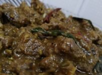 കുരുമുളകിട്ട് വരട്ടിയ ബീഫ്
