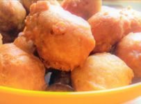 3 മിനിറ്റു കൊണ്ടു ഒരു ഉഗ്രൻ ചായക്കട പലഹാരം