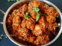 വ്യത്യസ്തമായ ഈ ചിക്കൻ വിന്താലു റെസിപ്പി പരിചയപ്പെടാം. എപ്പോളും വീട്ടിൽ കാണുന്ന ചേരുവകൾ വച്ച് ഉണ്ടാക്കിയെടുക്കാം.