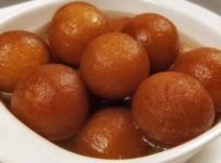 ‘സോഫ്റ്റ് ഗുലാബ്ജാമുൻ’ ഉണ്ടാക്കി നോക്കൂ.