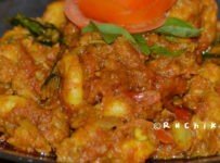 ചട്ടിയിൽ വരട്ടിയെടുത്ത ചെമ്മീൻ