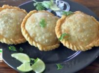 ഇറച്ചി പത്തിരി ഉണ്ടാക്കി നോക്കൂ.