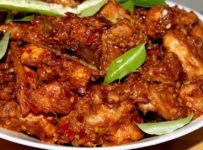 മസാല പൊടികളൊന്നും ചേർക്കാത്ത അടിപൊളി ചിക്കൻ റോസ്റ്.