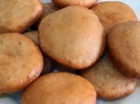 കുട്ടികൾക്ക് വേണ്ടി റവ ഉപയോഗിച്ച് ഈസി ആയിട്ട് ഉണ്ടാകാൻ പറ്റുന്ന മധുരമുള്ള നാലുമണി പലഹാരം