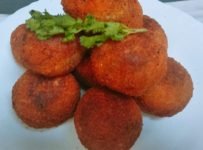 ബ്രെഡും മുട്ടയും കൊണ്ട് ഉണ്ടാക്കാവുന്ന ഈസി സ്നാക്സ്