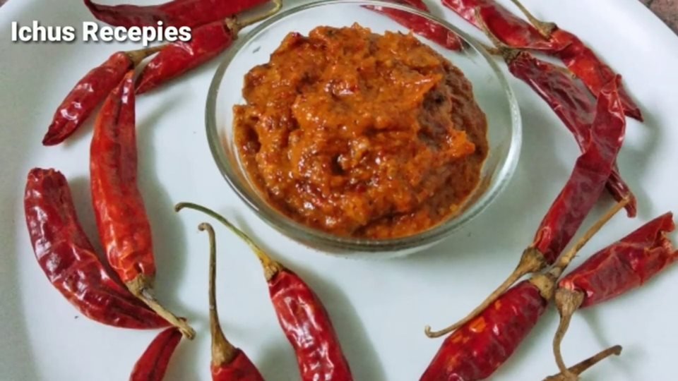 മുളക് ചമ്മന്തി