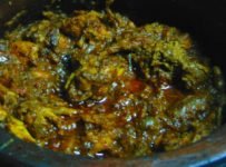 ചിക്കൻകറിക്ക് രുചി കൂടാനായി ഇതുപോലെ തയ്യാറാക്കിനോക്കൂ