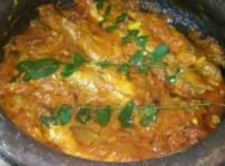 ഒട്ടും വെള്ളമൊഴിക്കാതെ കുറുകിയ മീൻ മുളകിട്ടത് എന്താ സ്വാദ്
