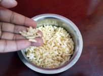 ബാക്കി വന്ന ചോറ് പൊരി ആക്കാം 1 മിനിറ്റിൽ