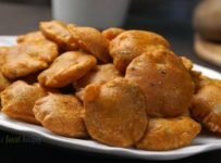 ആർക്കും എളുപ്പത്തിൽ തയാറാക്കാവുന്ന ഒരു കിടിലൻ ചായ കടി