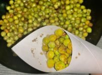 കടയിൽ നിന്നു കിട്ടുന്ന അതേ രുചിയിൽ പച്ചക്കടല വറുത്തെടുക്കാം